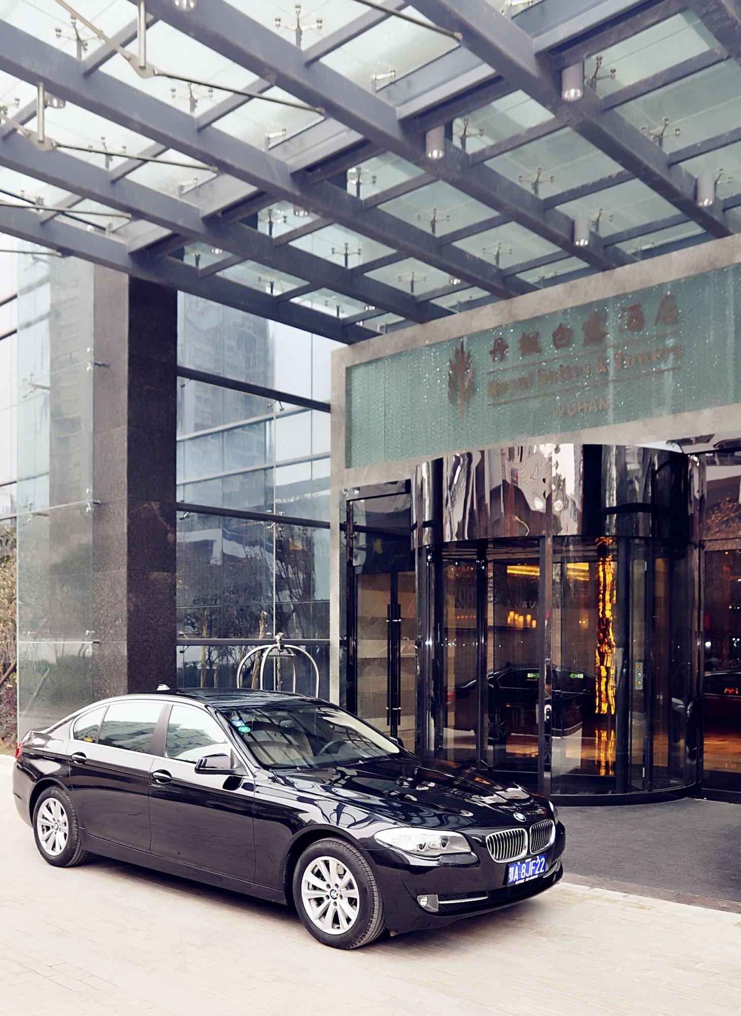 Royal Suites & Towers อู่ฮั่น ภายนอก รูปภาพ