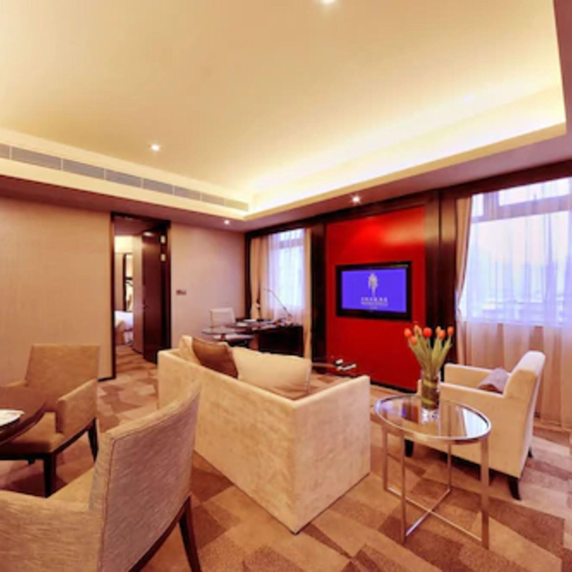 Royal Suites & Towers อู่ฮั่น ภายนอก รูปภาพ
