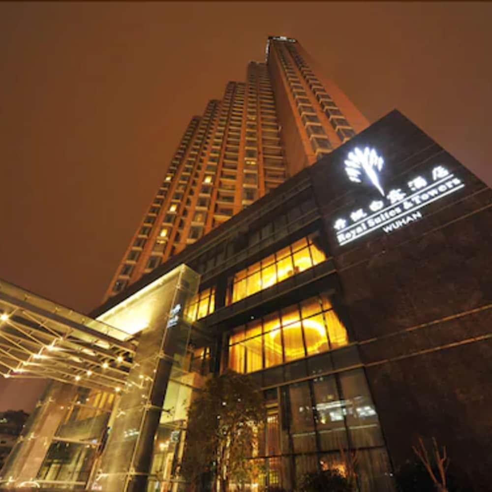 Royal Suites & Towers อู่ฮั่น ภายนอก รูปภาพ